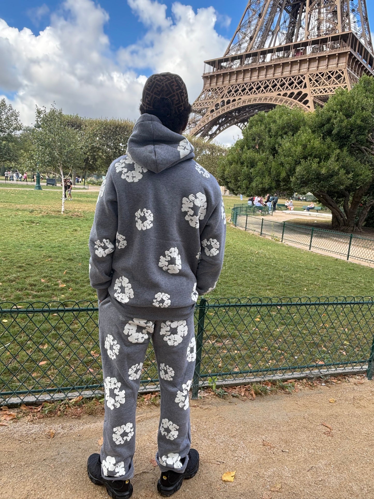 Ensemble Pull & Pantalon Ă Fleurs
